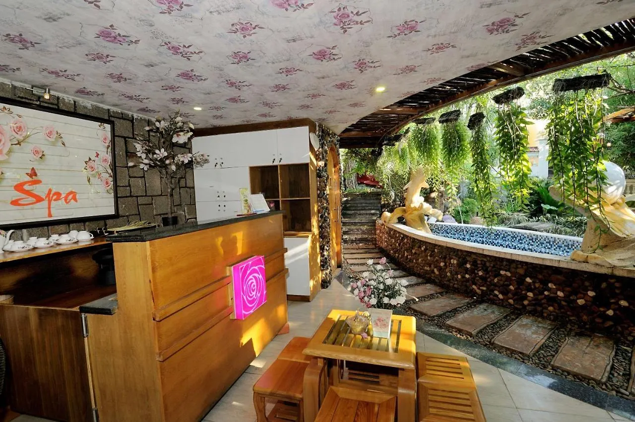 Lavie En Rose Coffee, Spa&Villas Hotel Vung Tau
