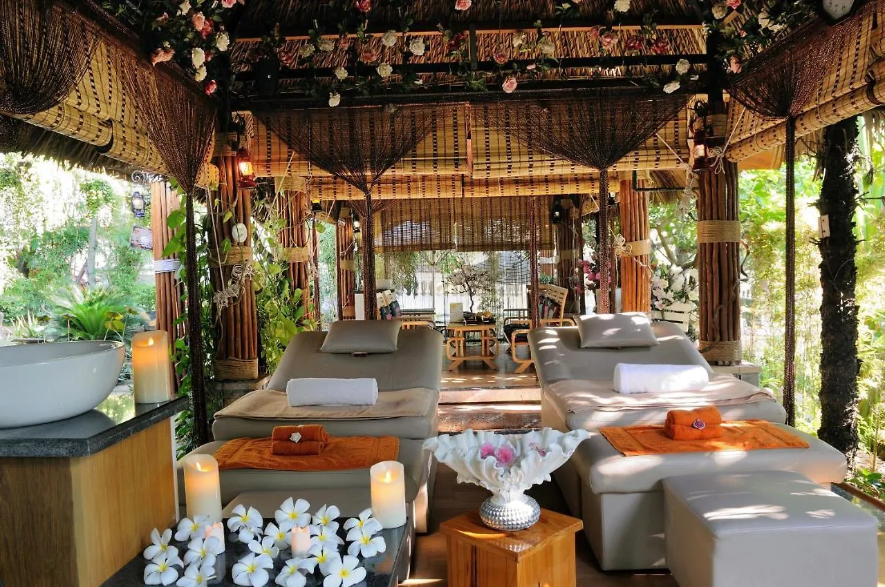 Lavie En Rose Coffee, Spa&Villas 3*, Vung Tau Vietnam