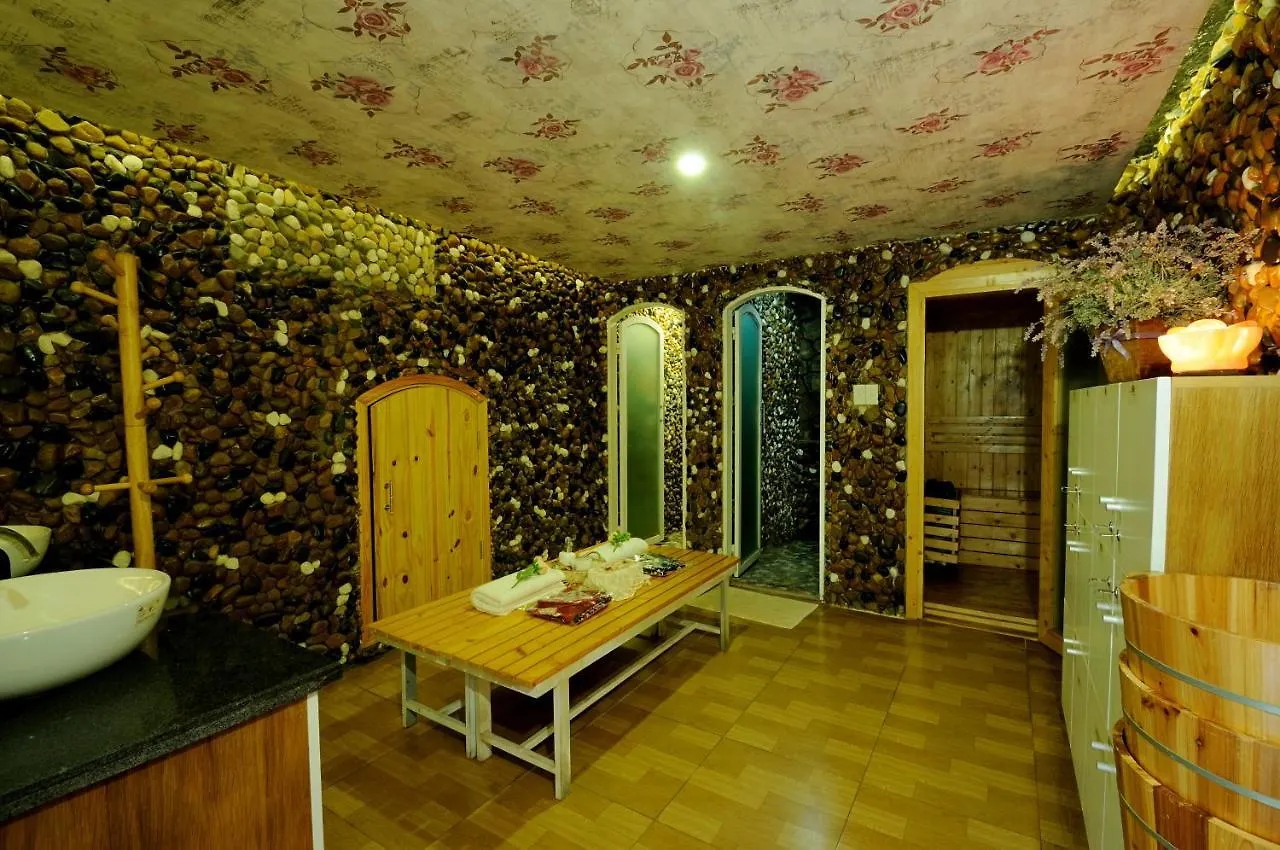 Lavie En Rose Coffee, Spa&Villas Vietnam